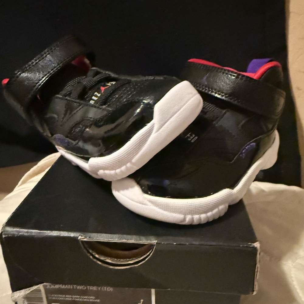 Jordan Jumpman Two Trey 2022 5c brand new in box